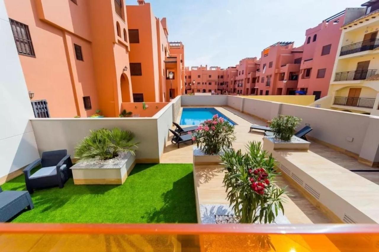 Modern Beach & Spa Torrevieja Exteriör bild